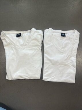 Hugo BOSS Men’s White V-Neck Tee Set of 2 Short Sleeve Tees Small S